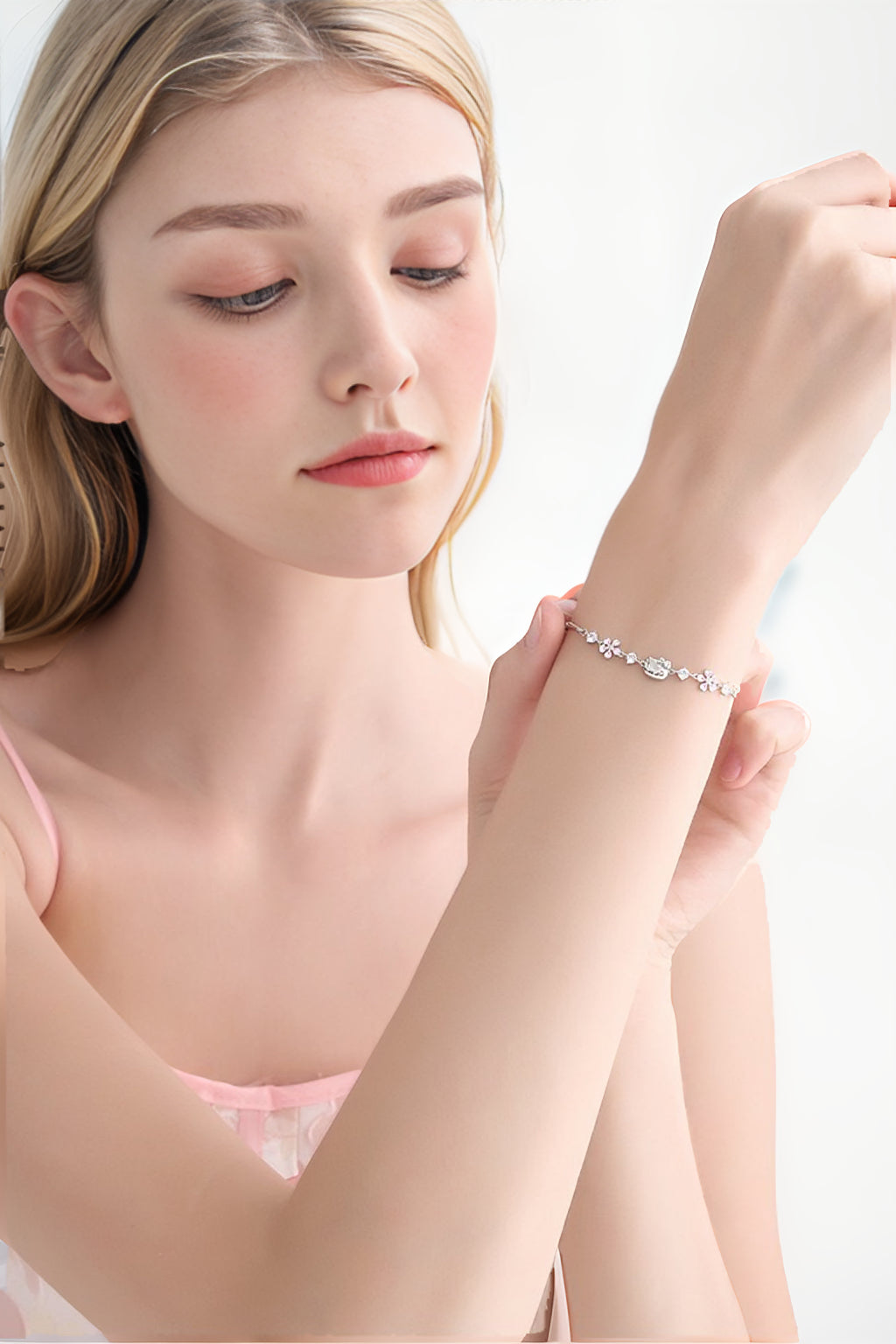 Hello Kitty Charm Bracelet