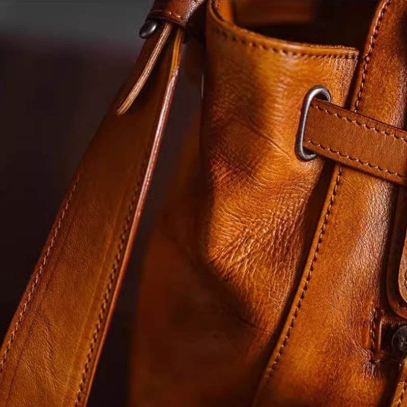 Heritage Leather Crossbody Bag