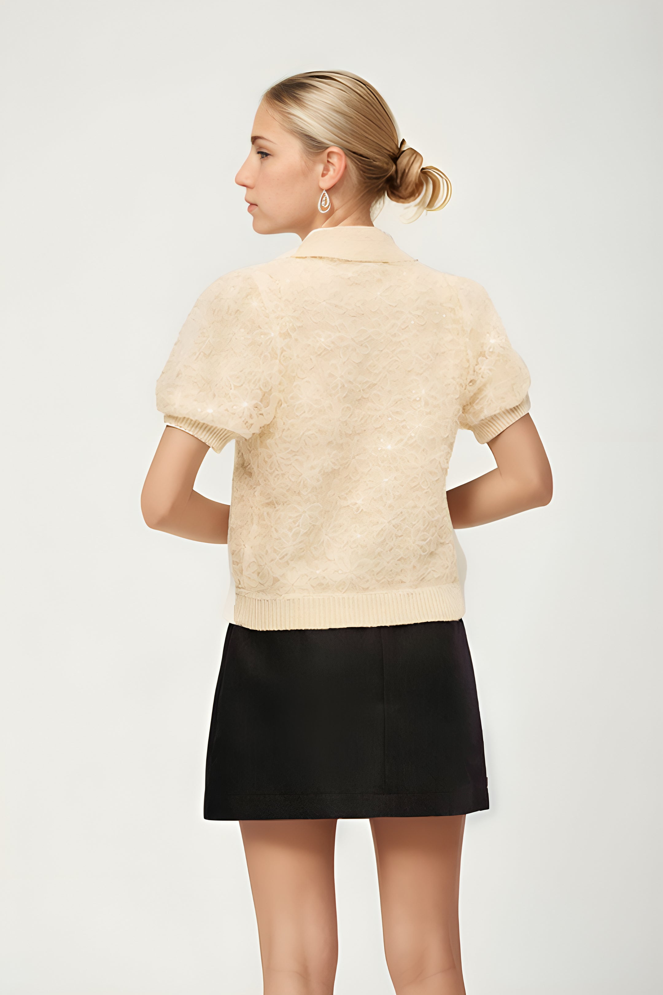 Floral Lace Top With Collar