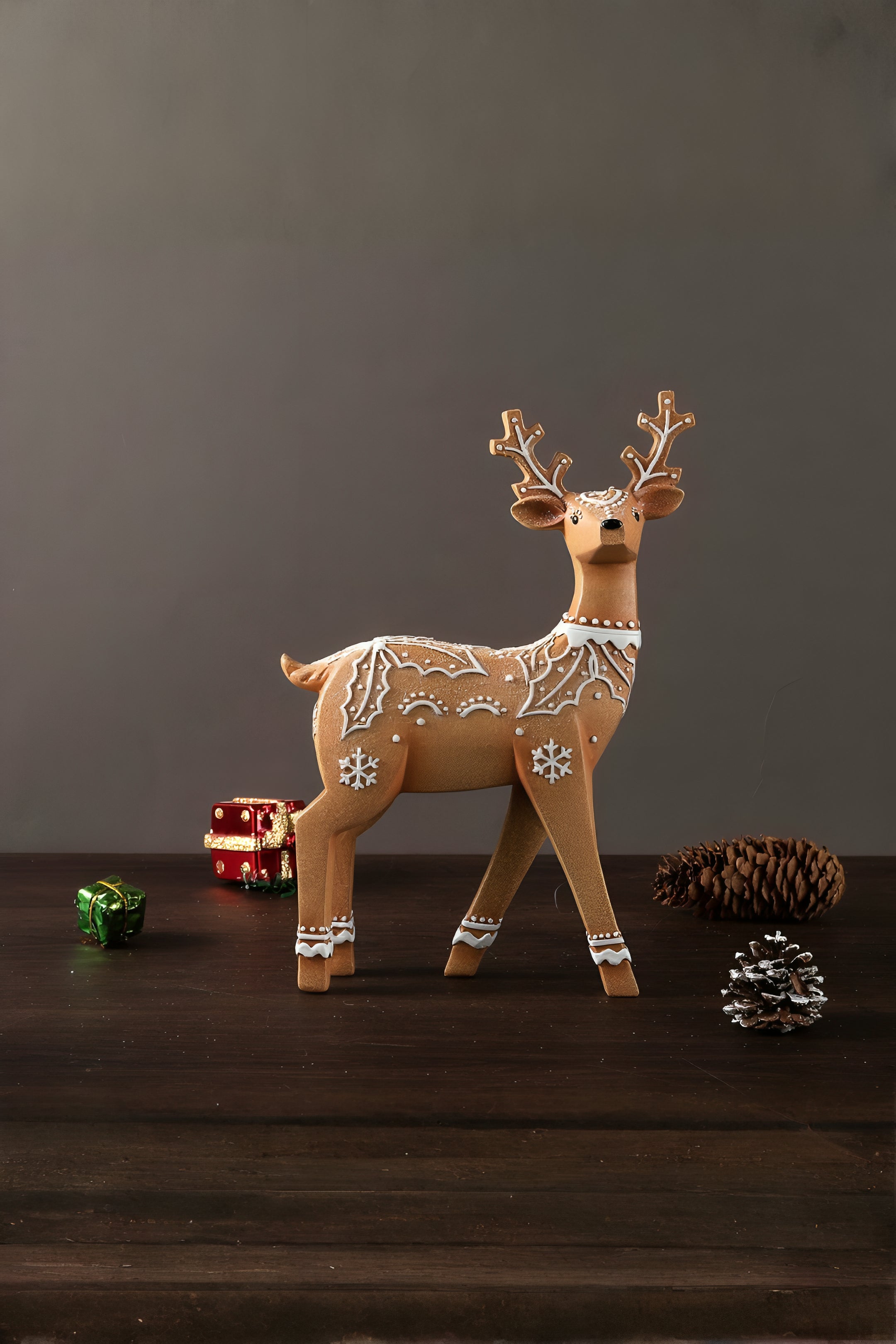 Wooden Reindeer Decor