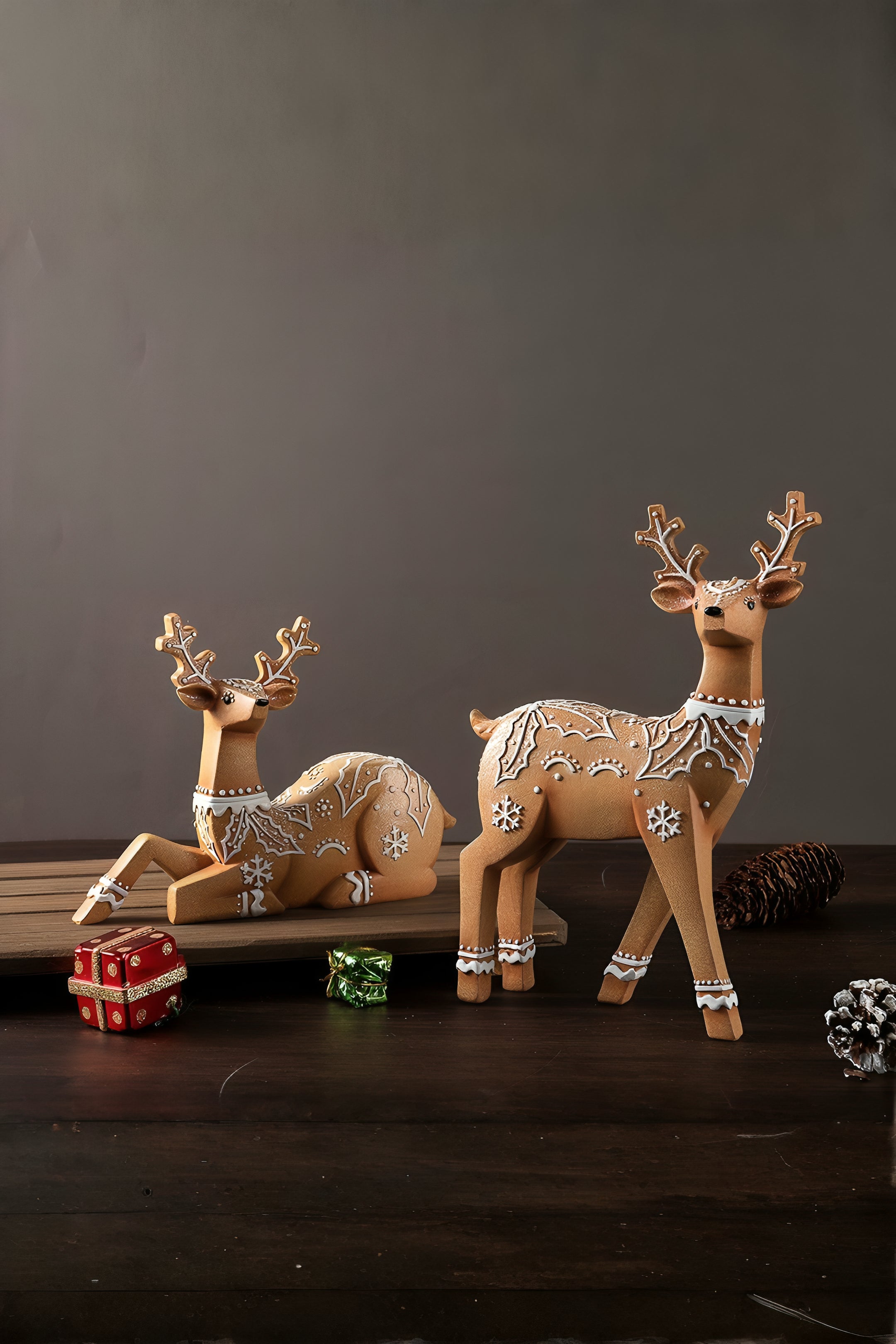 Wooden Reindeer Decor