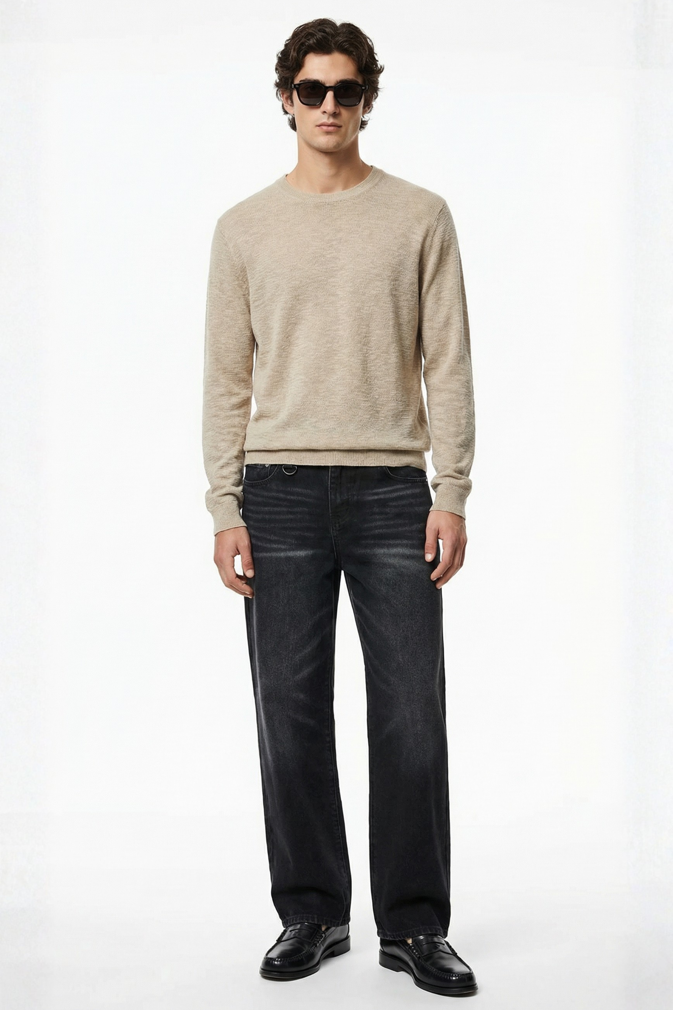 Wide Straight Jeans