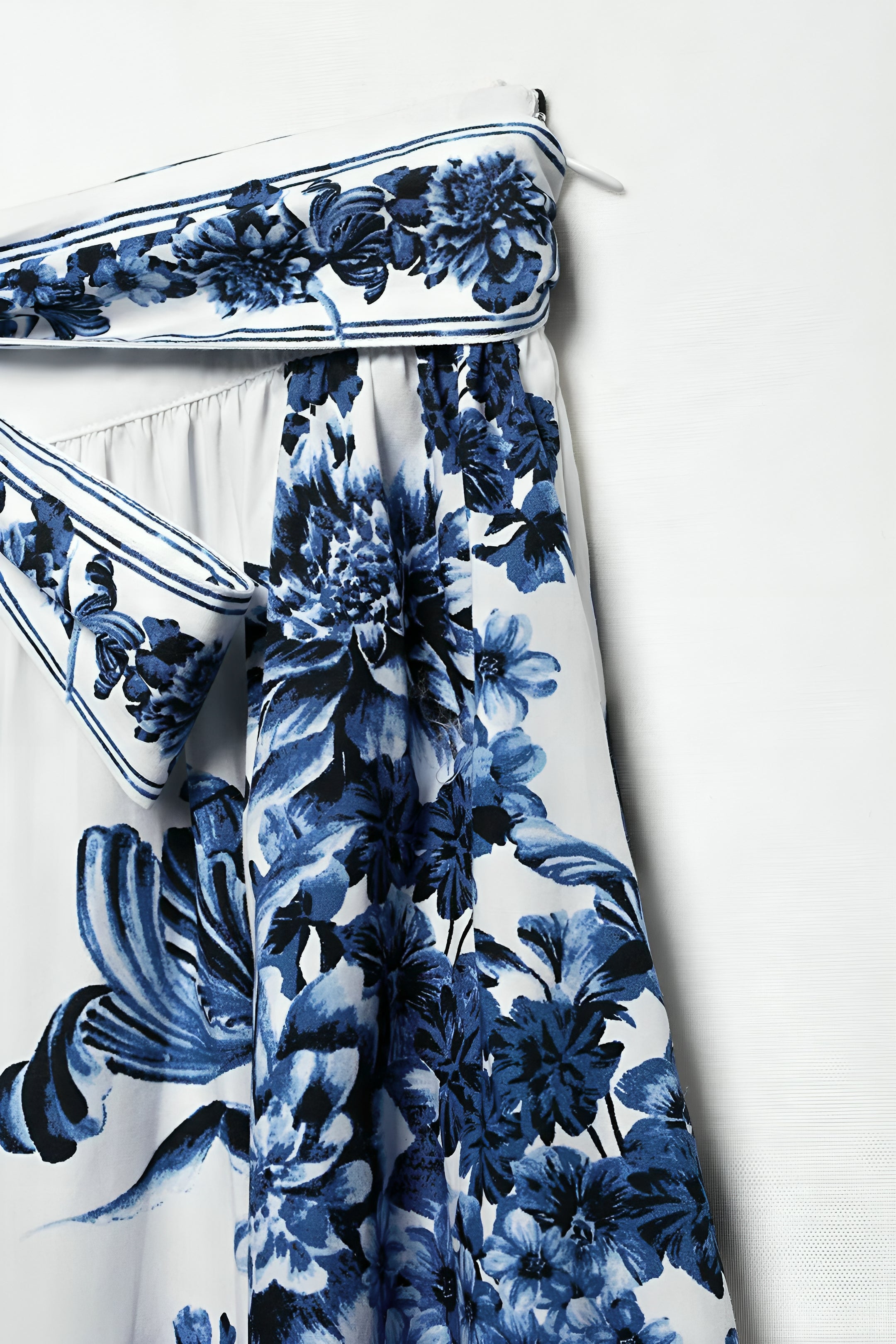 Tie Flared Poplin Skirt